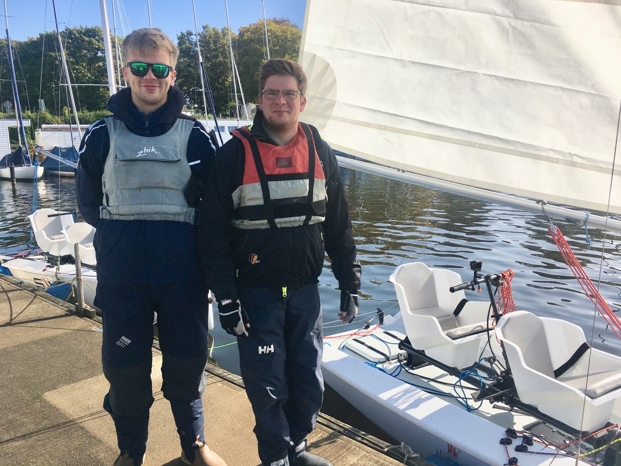 Zwei SCM Segler bei der ersten inklusiven Weltmeisterschaft im Segeln