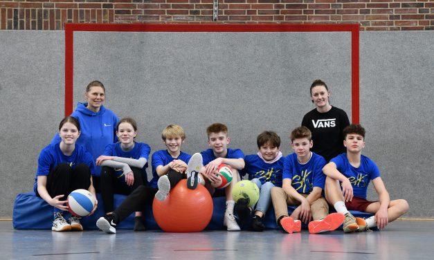 Elf neue Sporthelfer*innen am Annette-Gymnasium