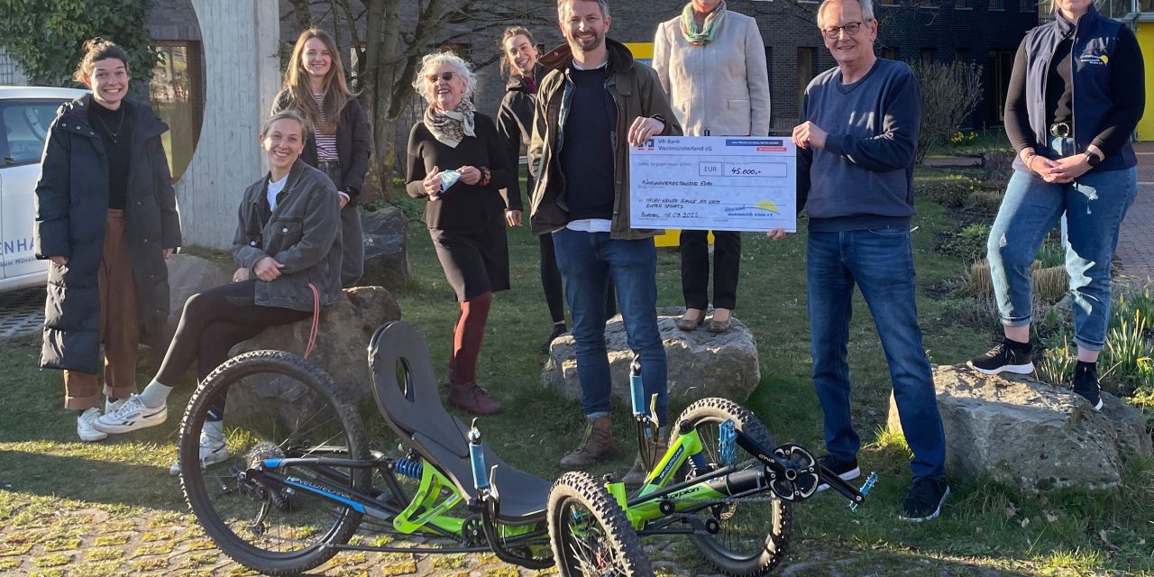 45.000-Euro-Spende ermöglicht erkrankten Kindern und Jugendlichen Bewegung, Spiel und Sport