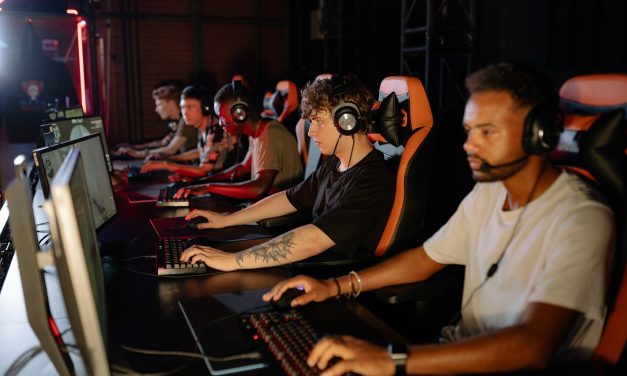Mentale Gesundheit im E-Sport – entspanntes Zocken oder angespannter Wettbewerb?