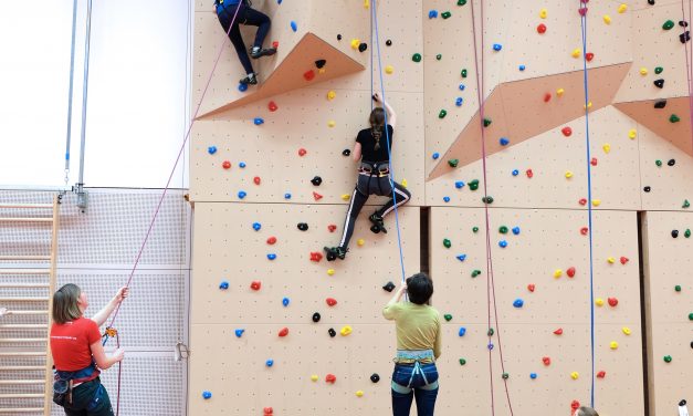 „Wir klettern bunt“ – inklusive Klettergruppe des DAV Sektion Münster gestartet