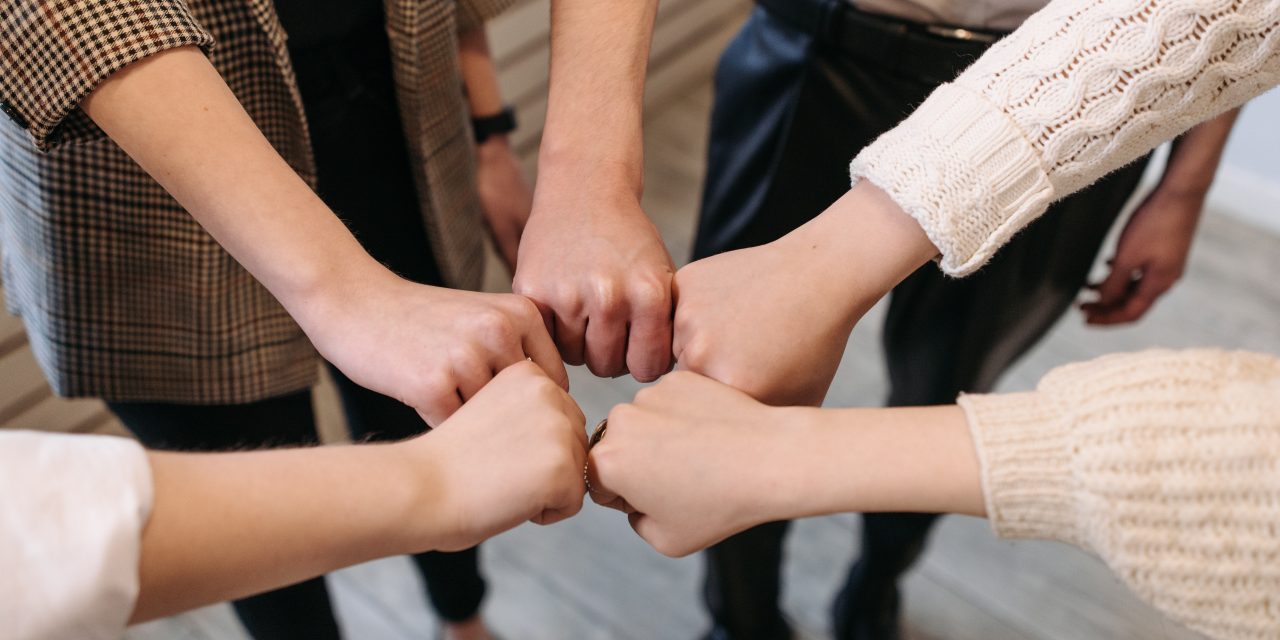 Diskussionsrunde zur Prävention von sexualisierter Gewalt im Sport