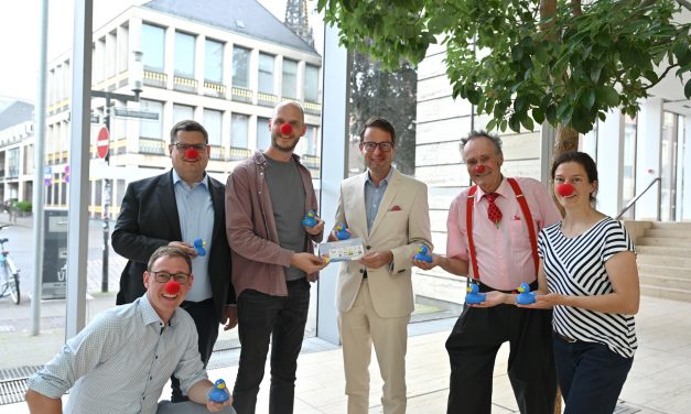 Los-Verkauf fürs Entenrennen zugunsten der Clinic-Clowns des UKM Münster startet