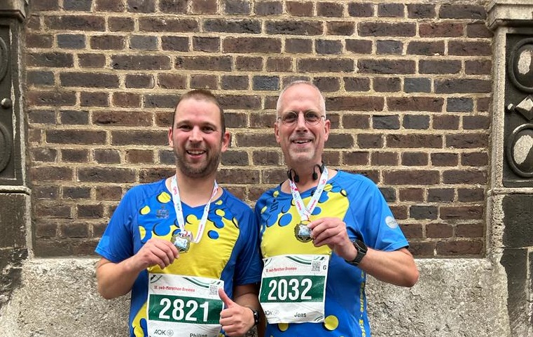 Blaugelb beim Halbmarathon in Bremen