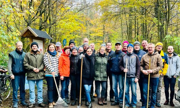 Arbeitseinsatz auf der Finnenbahn