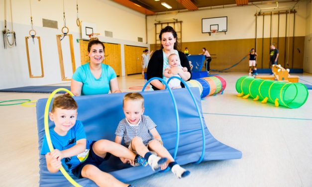 Toben, Spielen und Bewegen für Kids!