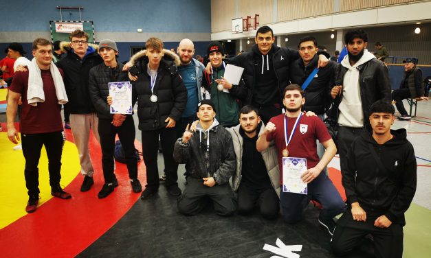 Der SC Westfalia Kinderhaus schreibt Geschichte beim 2. Cluve Cup in Cluvenhagen