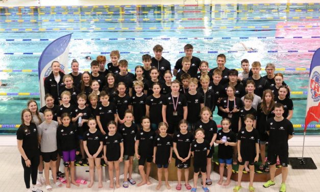 SGS Münster siegt beim 43. Sparkassen Pokalschwimmen in Warendorf
