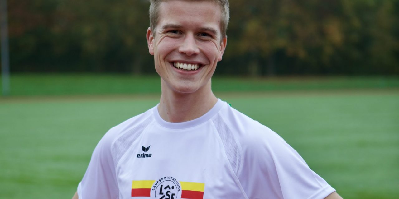 Benno Hille läuft Vereinsrekord und glänzt beim Bayerkreuz-Lauf