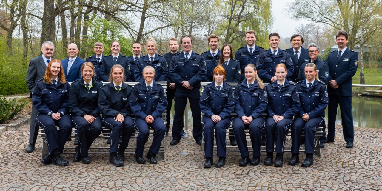 Innenminister Reul würdigt herausragende Leistungen von Polizeisportlerinnen und -sportlern