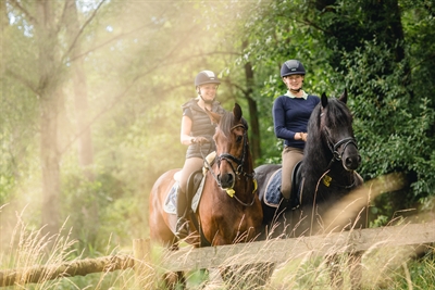 Pferdebegeisterung kompakt: Die neue Reitkarte ist da!