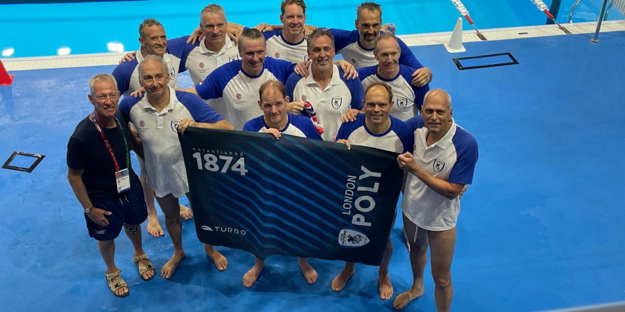 Wasserball: Gold und Silber in Singapur